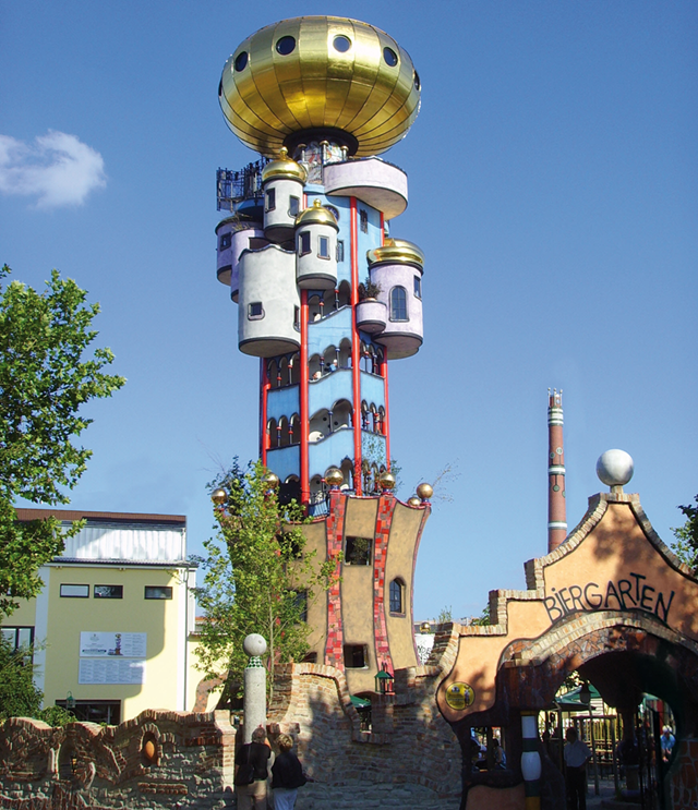 Torre Kuchlbauer – Projeto de arquitetura do artista Hundertwasser (© Brauerei zum Kuchlbauer)