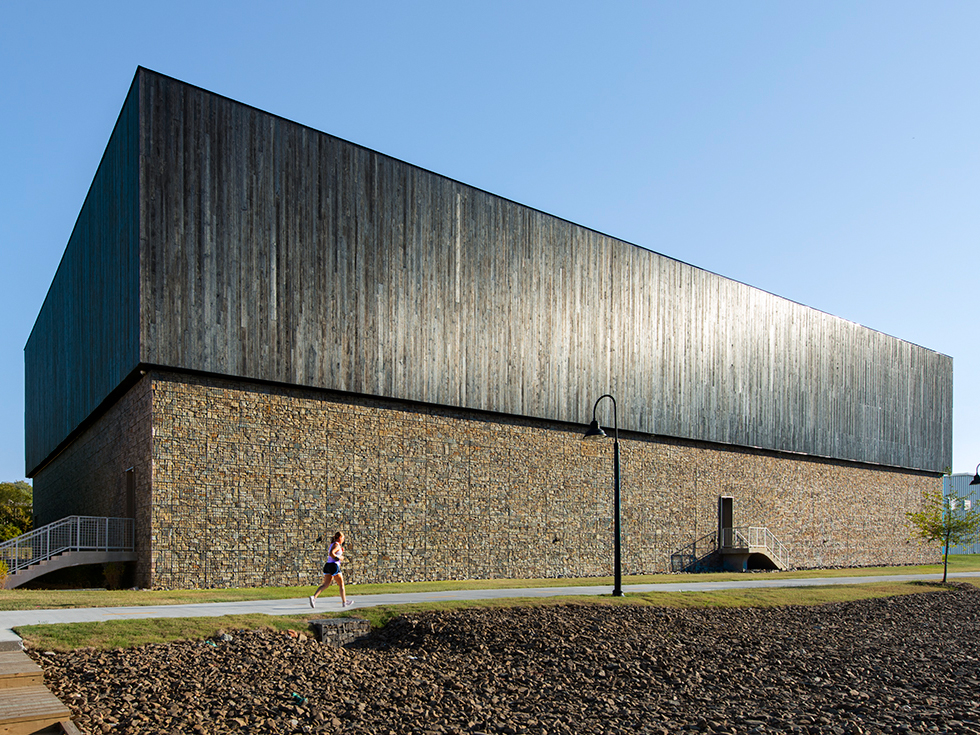 Extensão da biblioteca da Universidade do Arkansas (© Chuck Choi)