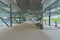 Área de entrada da flagship store BORA, Herford | © Werkraum Ingenieure ZT GmbH, Fotógrafo Michael Trappmann