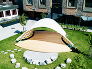 Pavilhão de madeira no Energy Campus em Kuchl, Áustria