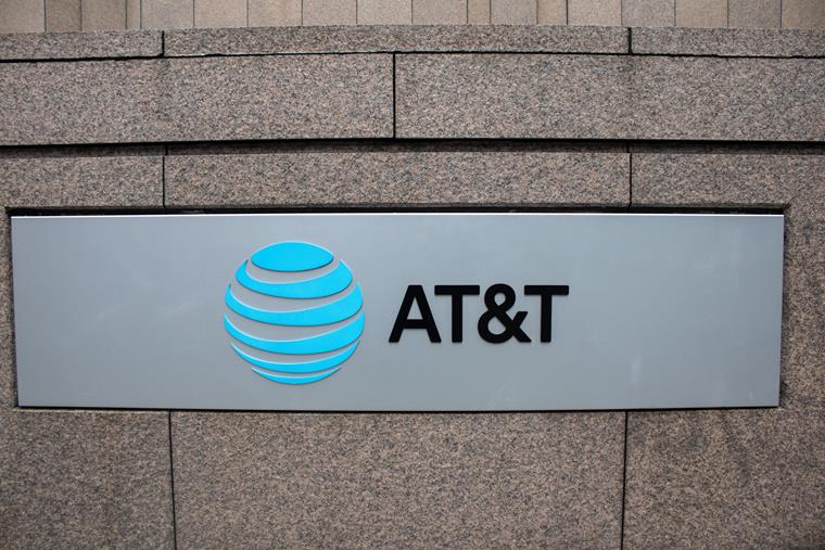 Logotipo da empresa AT&T Bell Systems, que encomendou o 33 Thomas Street em Nova Iorque.