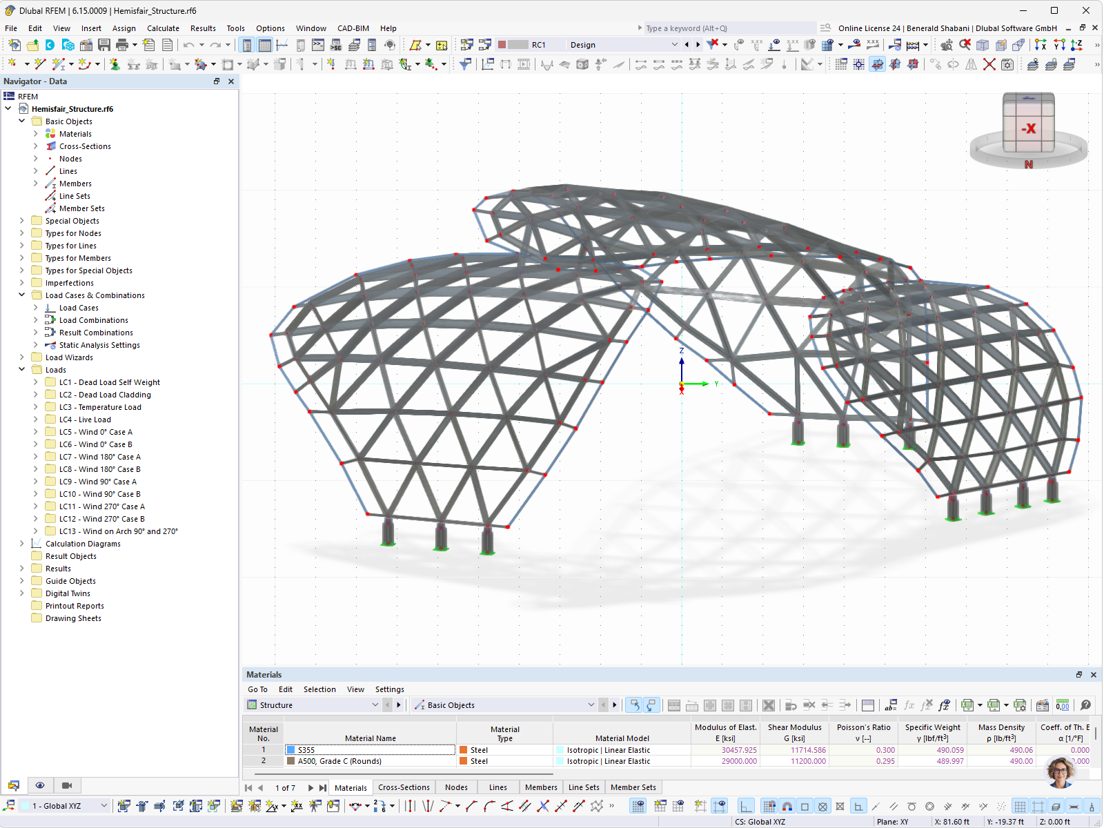 Modelo 3D no RFEM da cobertura em aço „The Monarch San Antonio“ no Texas, com estrutura de barras espacial e construção em arco.