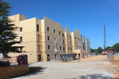 Отель во время строительства (© Lendlease)