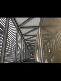 Внутренний вид на беговую дорожку (© Statik Breinbauer)