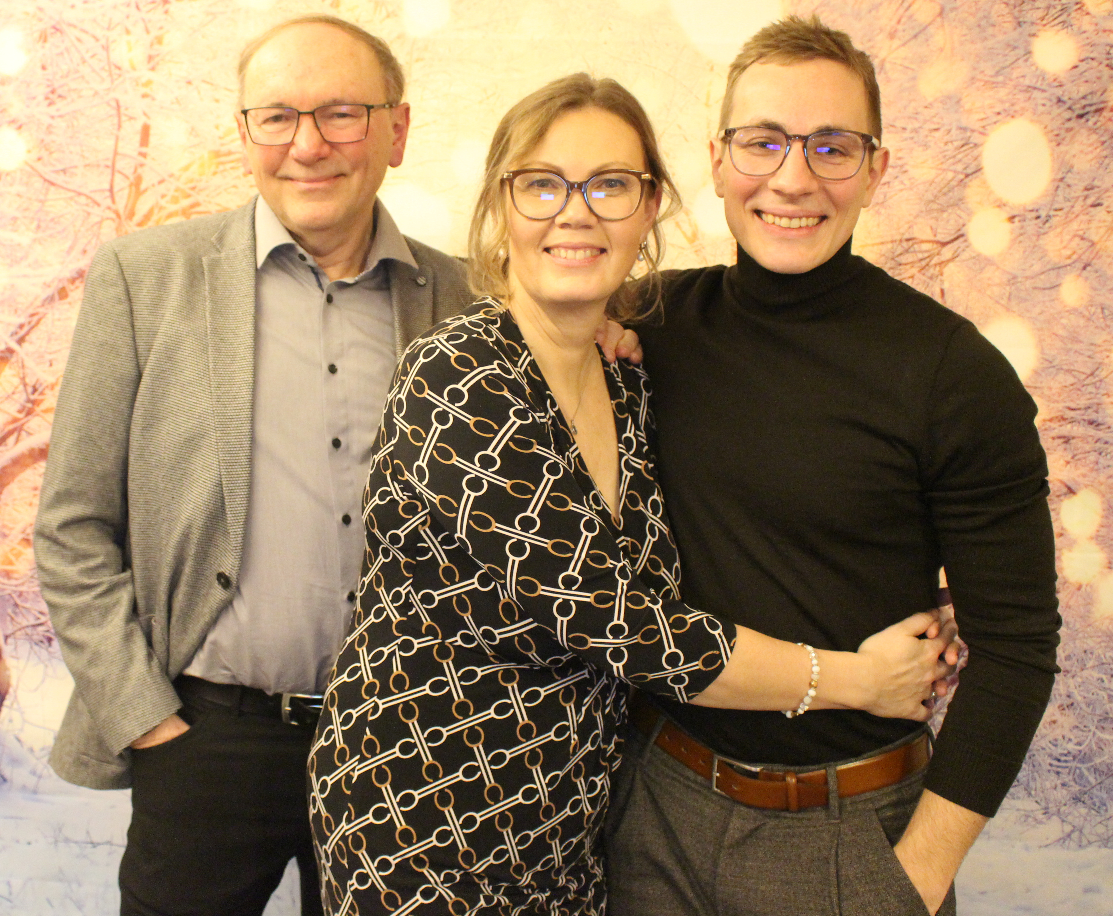 Коллектив Dlubal в фотобоксе на рождественском празднике