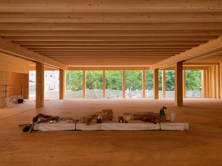 建筑外观照片（©Estudi M103）